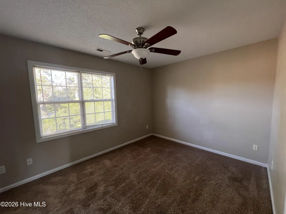 216 Palace Circle Jacksonville, NC 28546