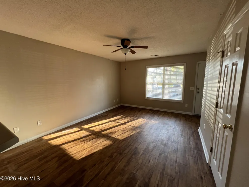 216 Palace Circle Jacksonville, NC 28546