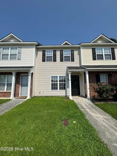 1005 Timberlake Trail