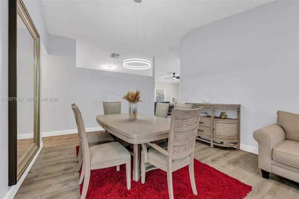 631 SW 176th Ave Pembroke Pines, FL 33029