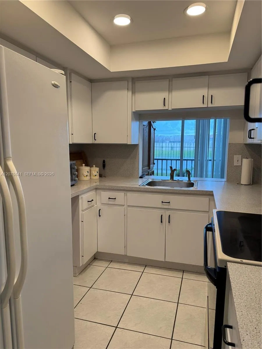 9401 SW 4th St #103 Miami, FL 33174