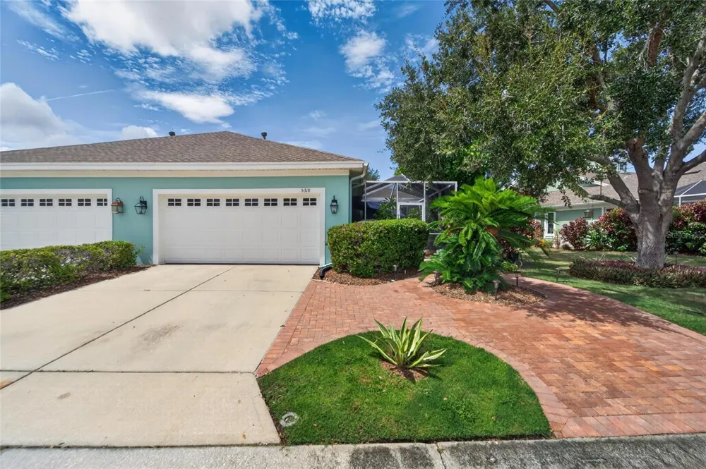 5318 GOLDEN ISLES DRIVE Apollo Beach, FL 33572