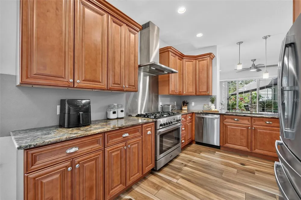 5318 GOLDEN ISLES DRIVE Apollo Beach, FL 33572
