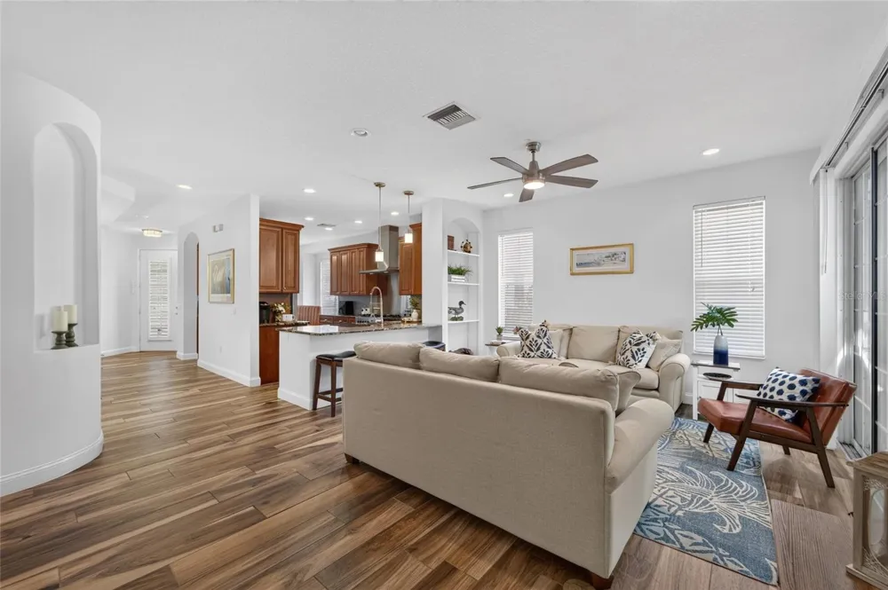 5318 GOLDEN ISLES DRIVE Apollo Beach, FL 33572