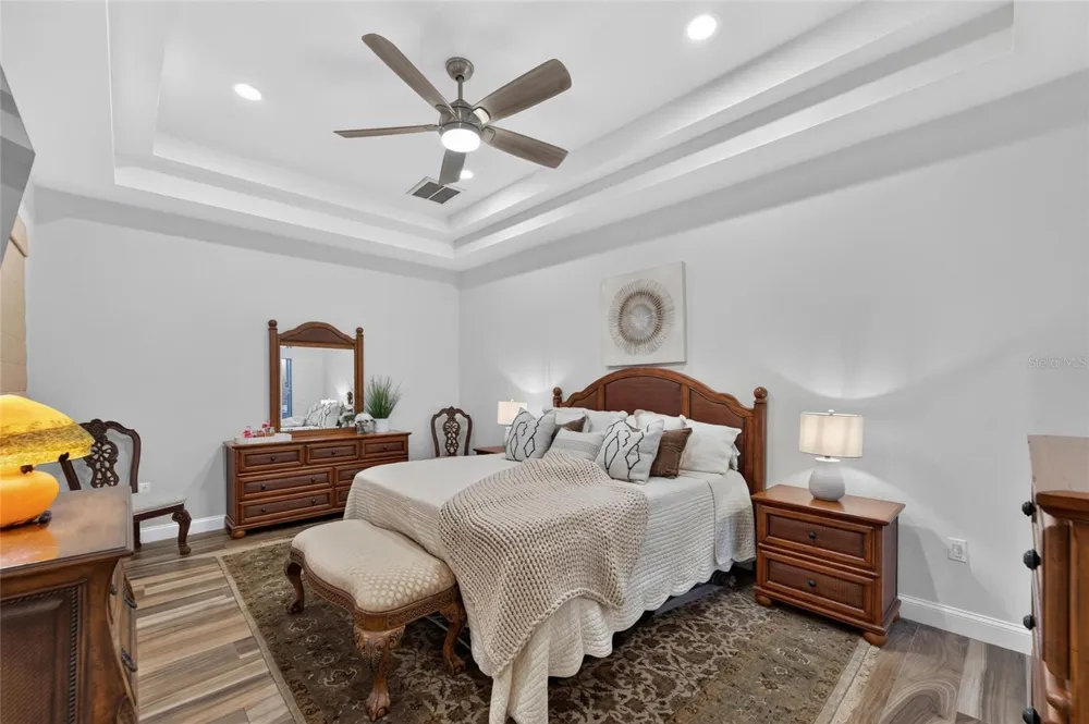 5318 GOLDEN ISLES DRIVE Apollo Beach, FL 33572