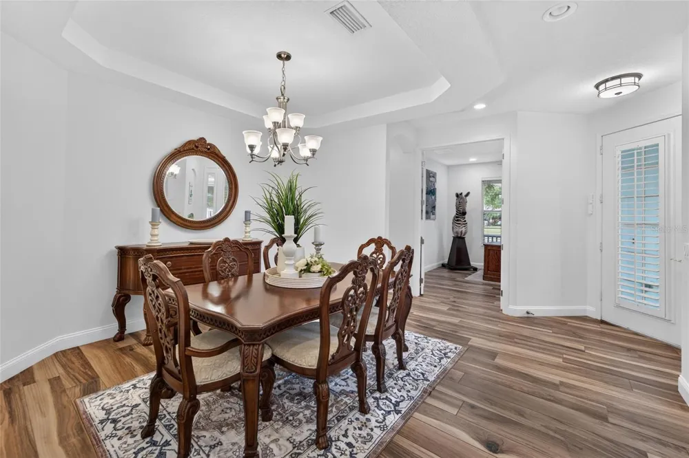 5318 GOLDEN ISLES DRIVE Apollo Beach, FL 33572