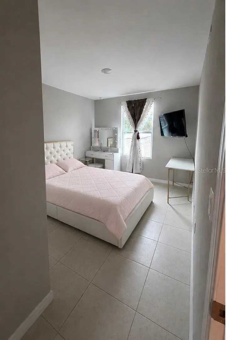 11165 LIME FLOWER DRIVE Winter Garden, FL 34787