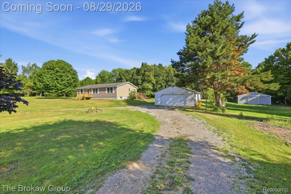 5411 Hess Road Dryden Township, MI 48428