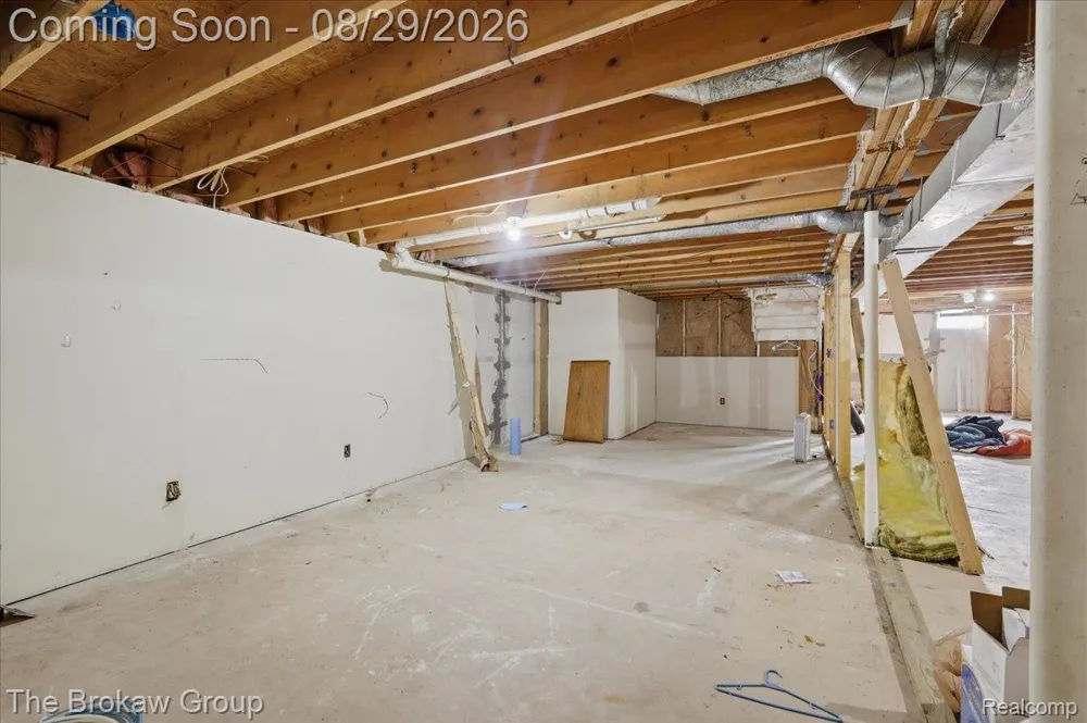 5411 Hess Road Dryden Township, MI 48428
