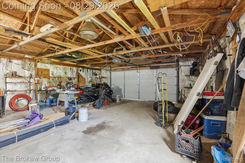 5411 Hess Road Dryden Township, MI 48428