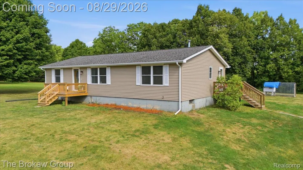 5411 Hess Road Dryden Township, MI 48428