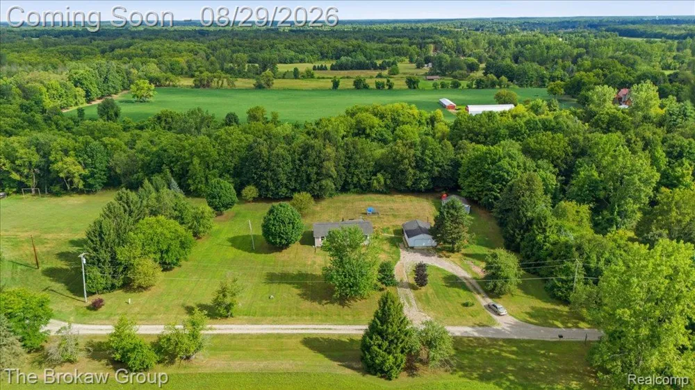 5411 Hess Road Dryden Township, MI 48428