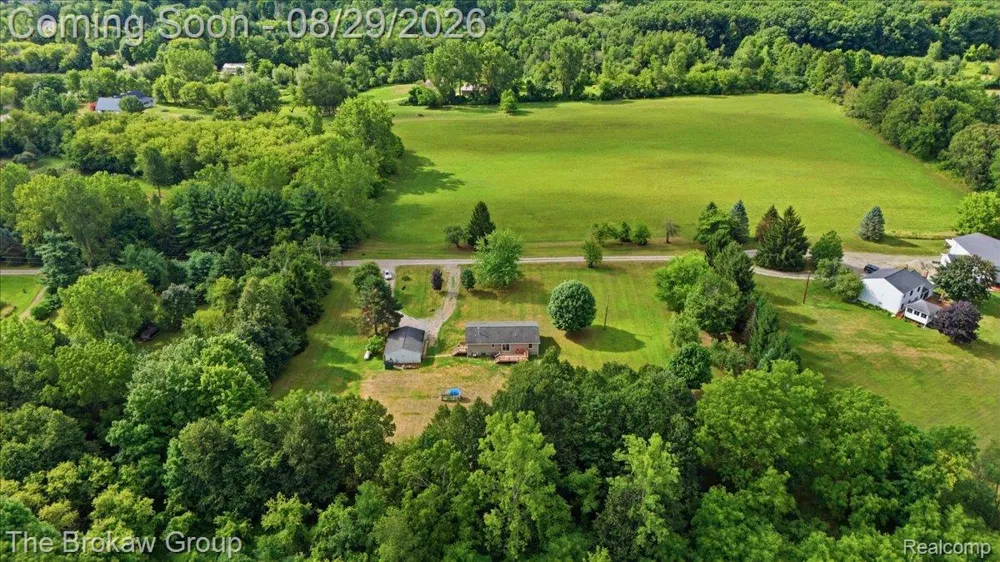 5411 Hess Road Dryden Township, MI 48428