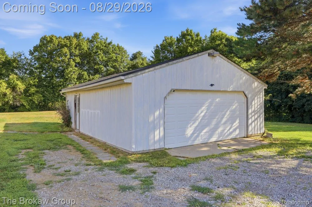 5411 Hess Road Dryden Township, MI 48428