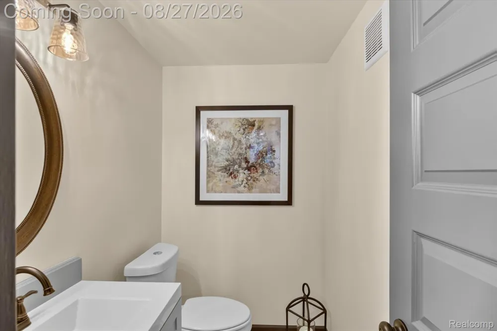 846 YORKTOWN CRT Northville City, MI 48167
