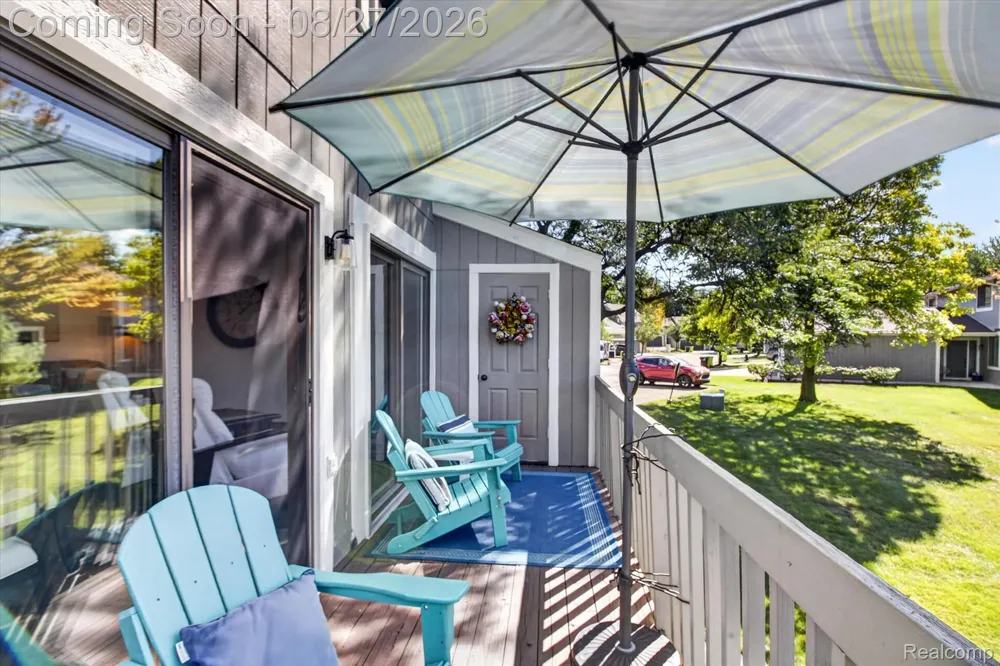 846 YORKTOWN CRT Northville City, MI 48167