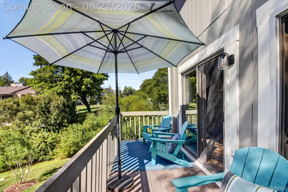 846 YORKTOWN CRT Northville City, MI 48167