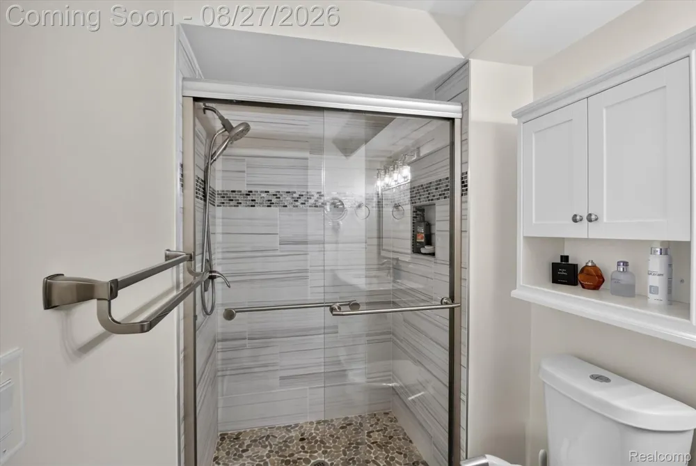 846 YORKTOWN CRT Northville City, MI 48167