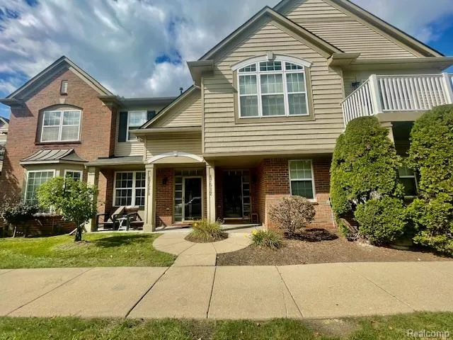 47520 Pembroke Drive Canton Charter Township, MI 48188