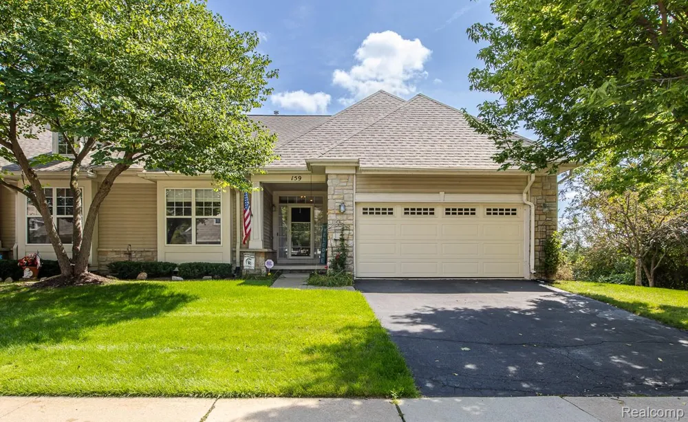 159 Stony Lake Drive Oxford Charter Township, MI 48371