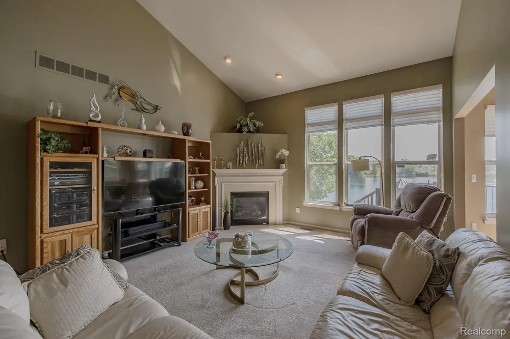 159 Stony Lake Drive Oxford Charter Township, MI 48371