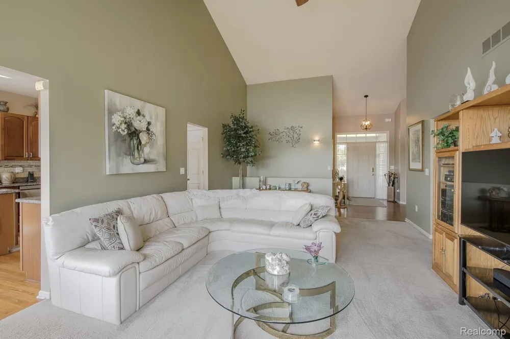 159 Stony Lake Drive Oxford Charter Township, MI 48371