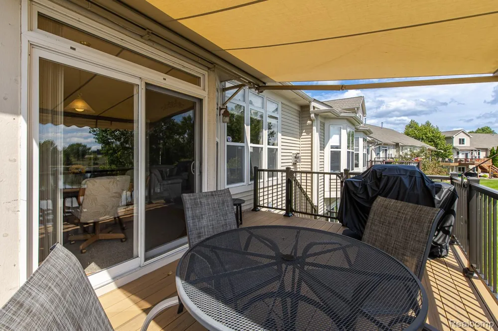 159 Stony Lake Drive Oxford Charter Township, MI 48371
