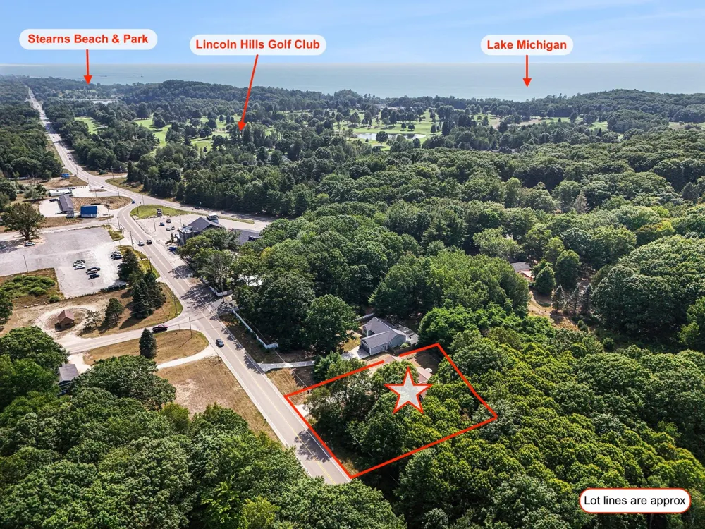 2047 Lakeshore Drive Hamlin Township, MI 49431