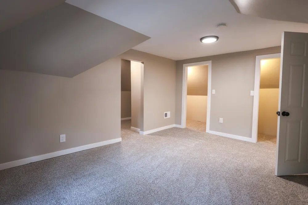 318 Catherine Avenue Muskegon City, MI 49442