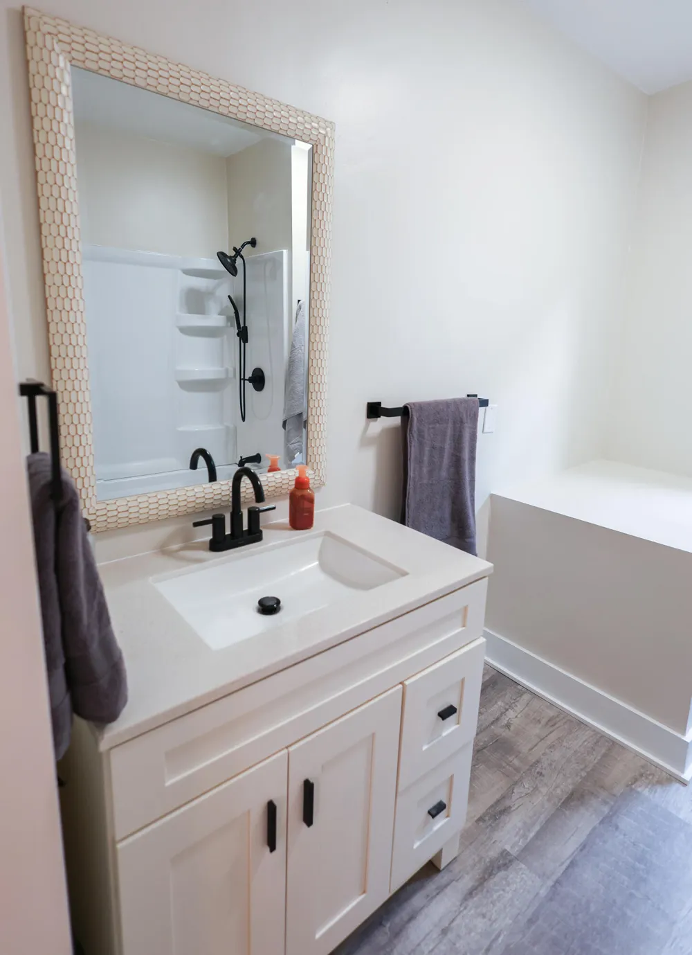 318 Catherine Avenue Muskegon City, MI 49442