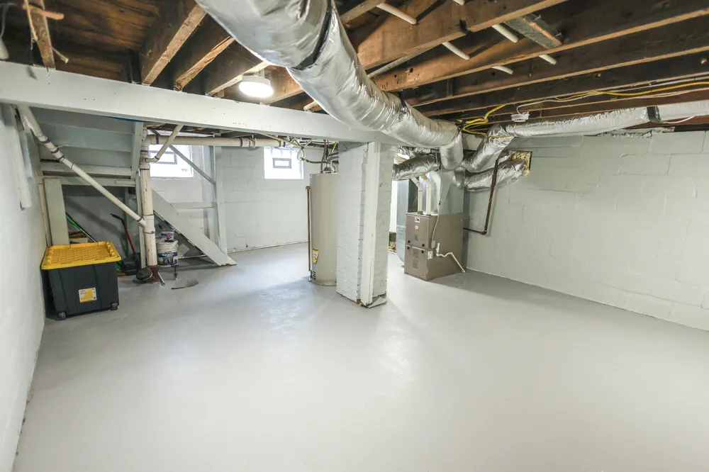 318 Catherine Avenue Muskegon City, MI 49442