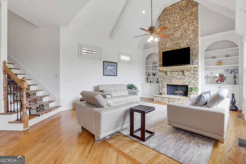 2262 Crimson King DR Braselton, GA 30517