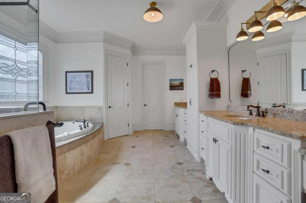 2262 Crimson King DR Braselton, GA 30517