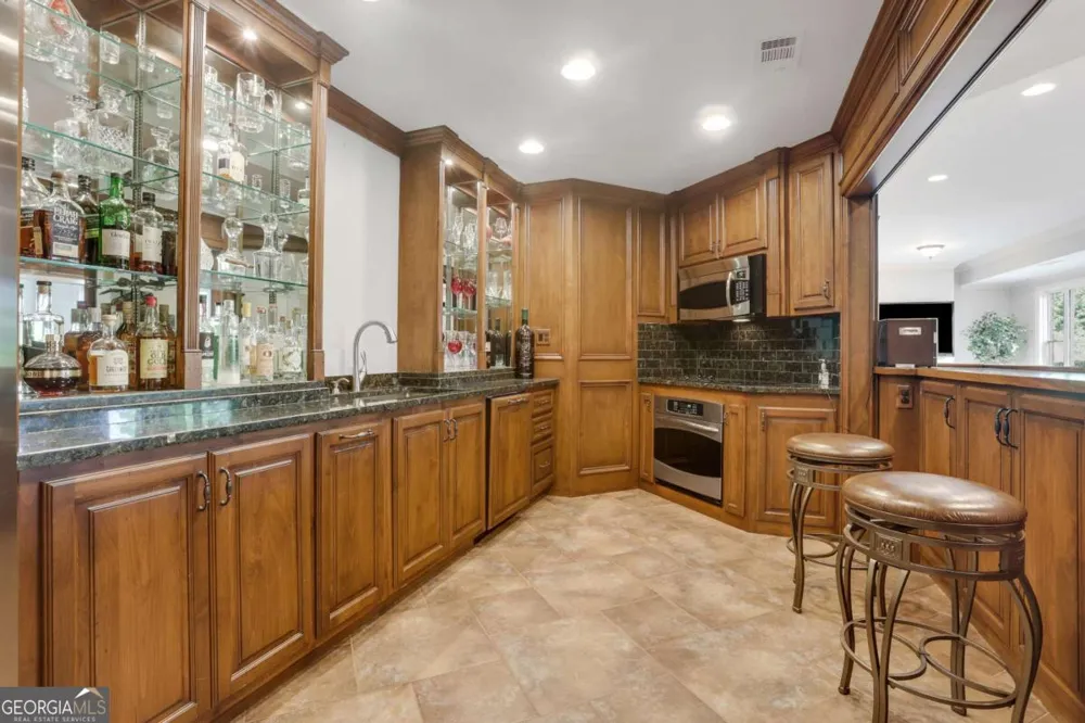 2262 Crimson King DR Braselton, GA 30517