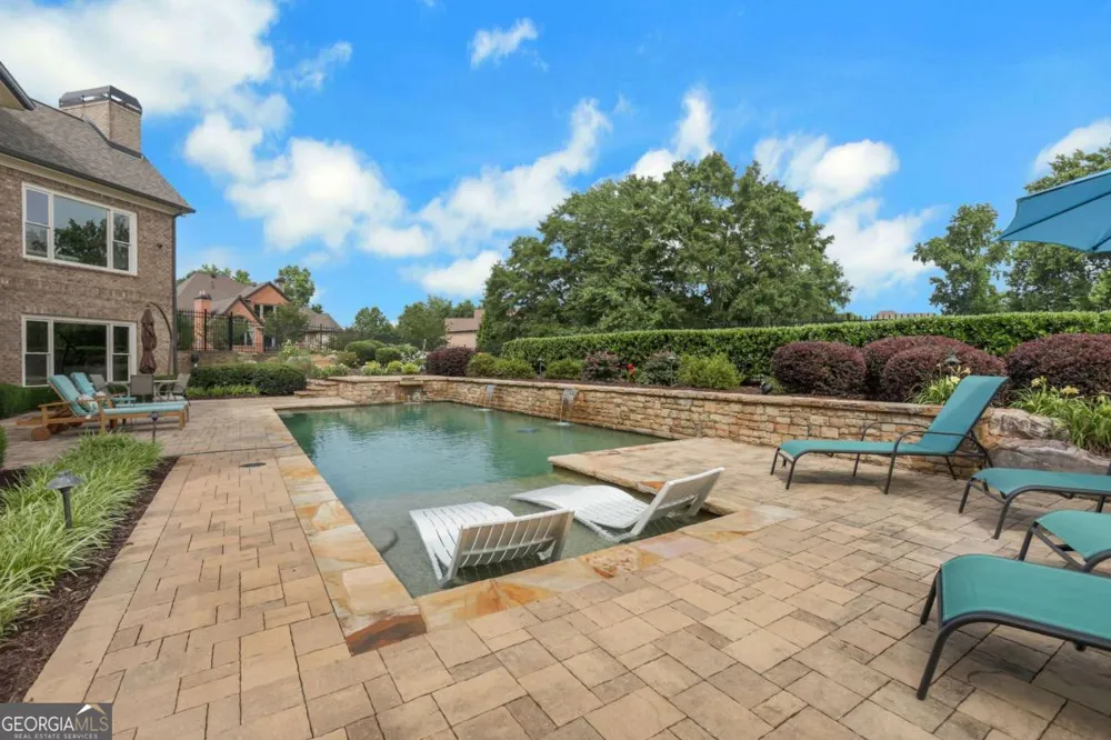 2262 Crimson King DR Braselton, GA 30517