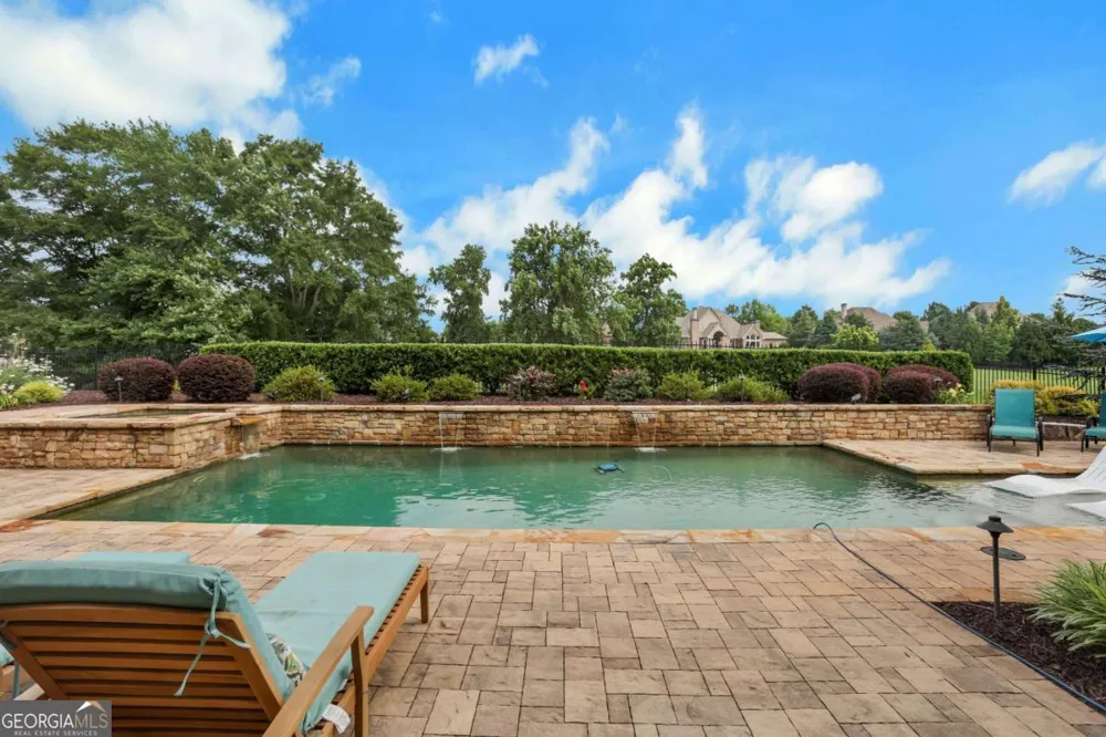 2262 Crimson King DR Braselton, GA 30517