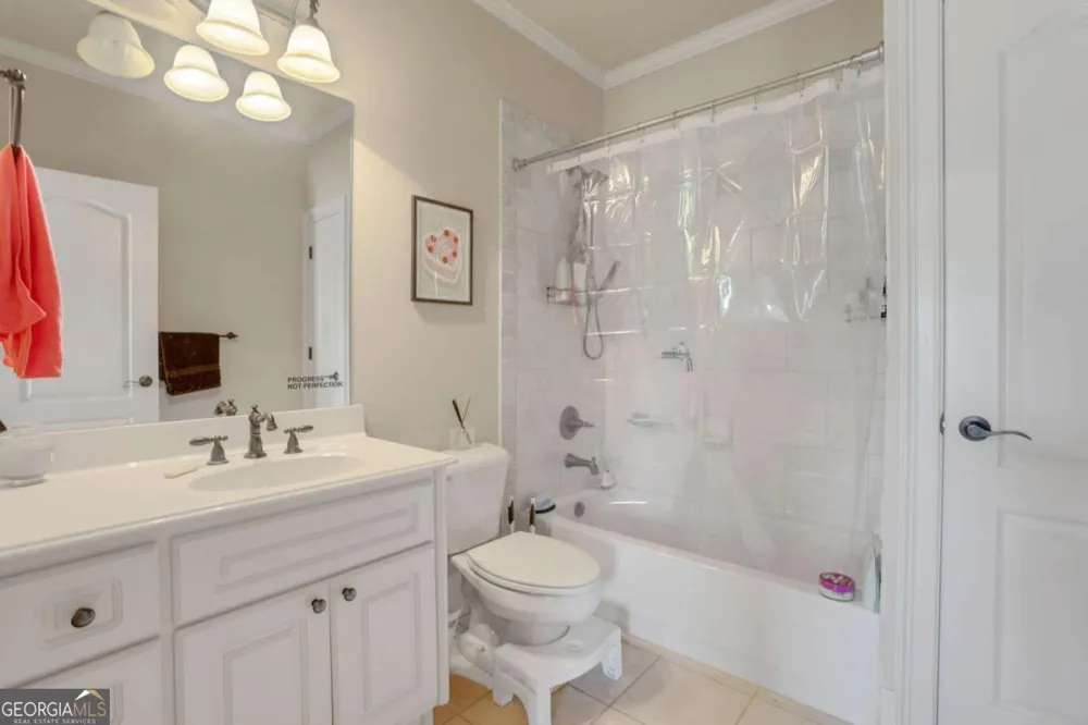2262 Crimson King DR Braselton, GA 30517