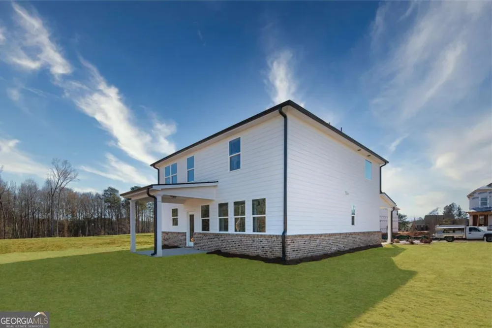527 Collier Mills RD Lawrenceville, GA 30045