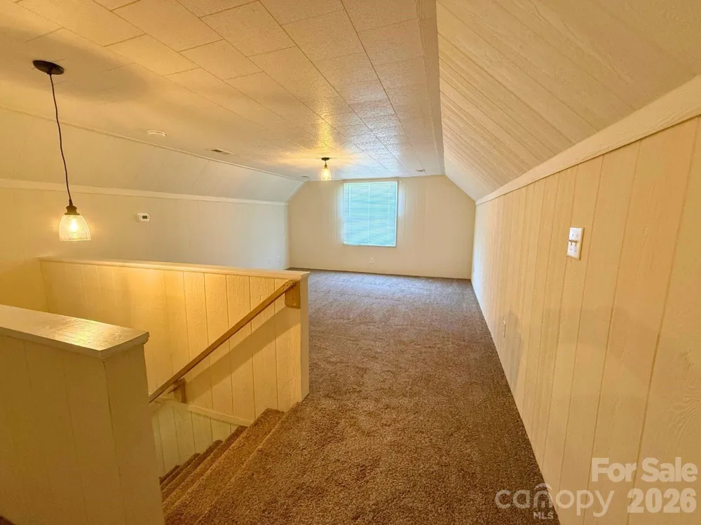 1351 S Aspen Street Lincolnton, NC 28092