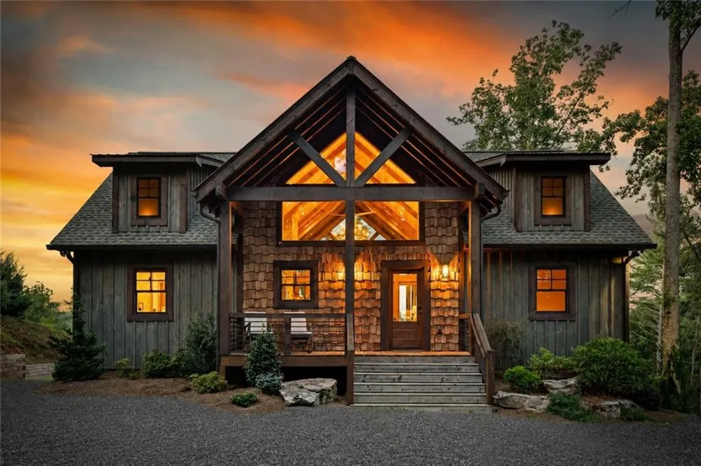 107 Fish Tale Cove Ellijay, GA 30540