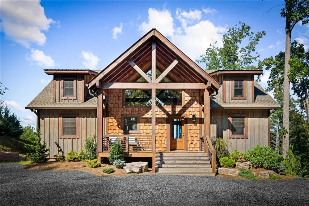 107 Fish Tale Cove Ellijay, GA 30540