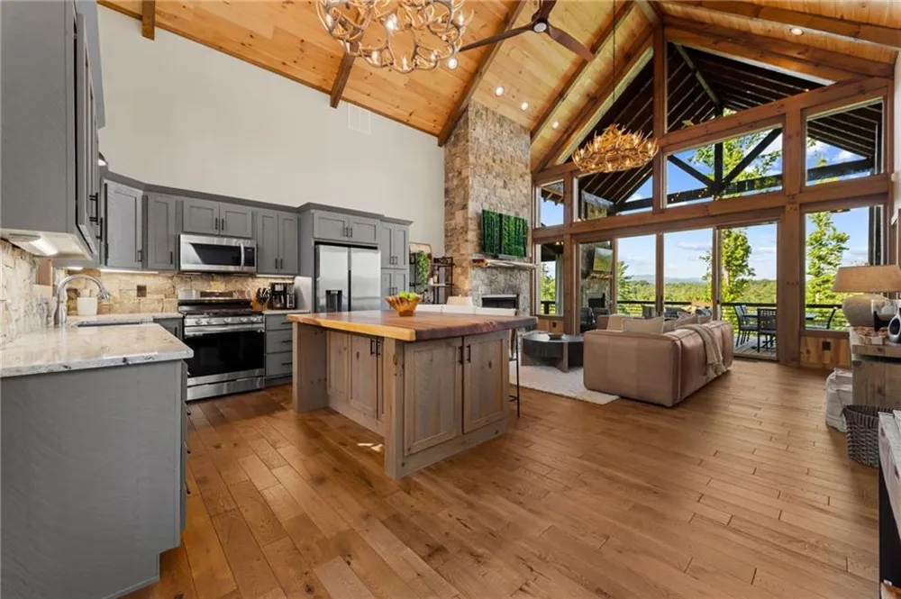 107 Fish Tale Cove Ellijay, GA 30540