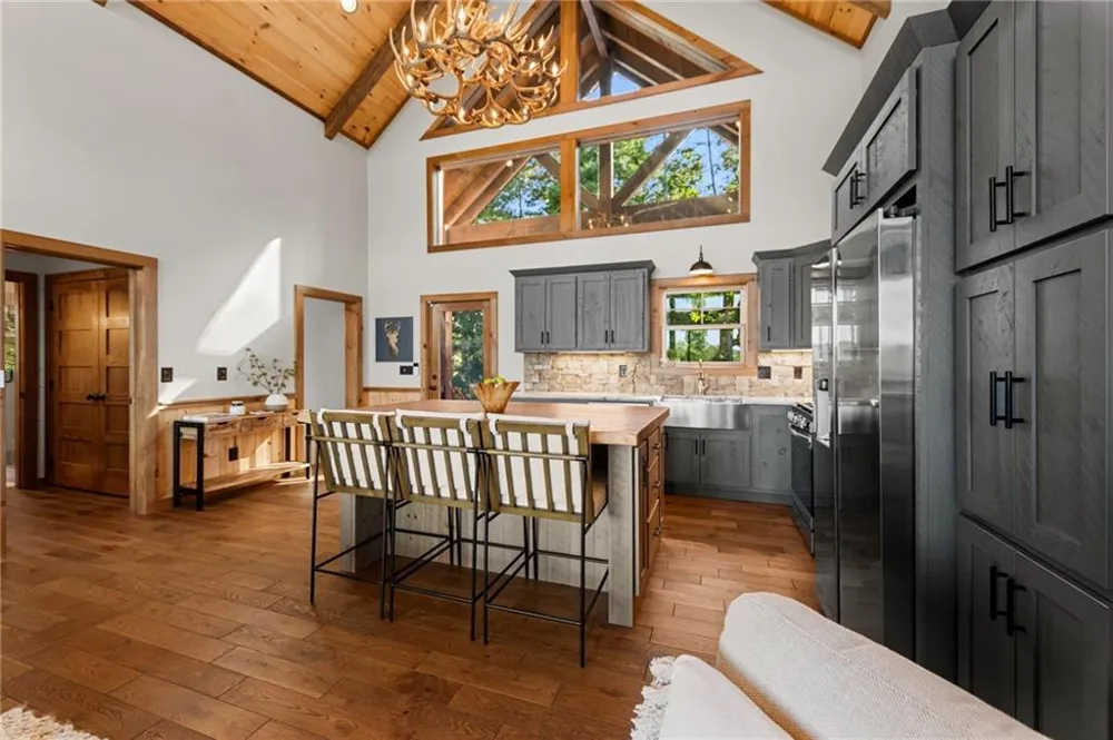 107 Fish Tale Cove Ellijay, GA 30540