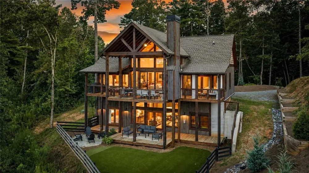 107 Fish Tale Cove Ellijay, GA 30540