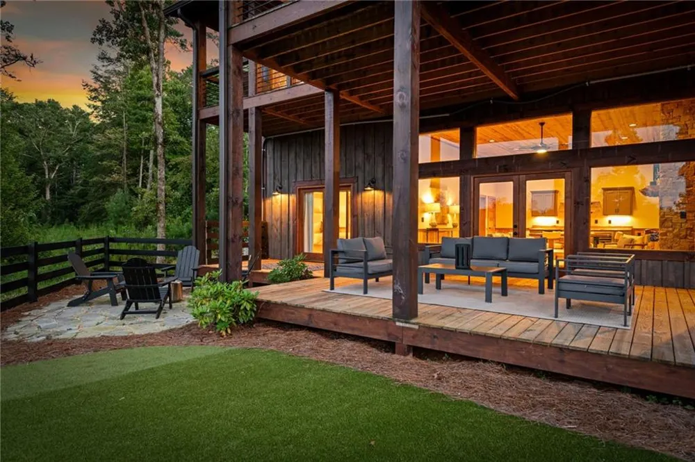 107 Fish Tale Cove Ellijay, GA 30540