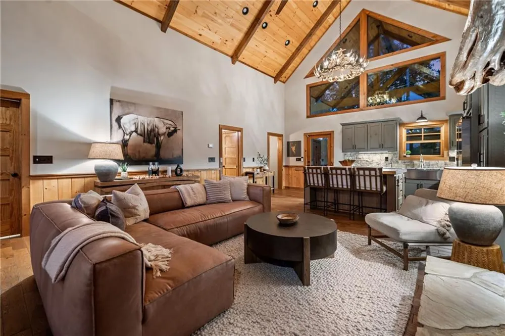 107 Fish Tale Cove Ellijay, GA 30540
