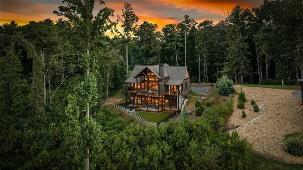 107 Fish Tale Cove Ellijay, GA 30540