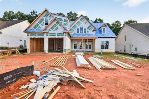 467 Lake Vista Drive