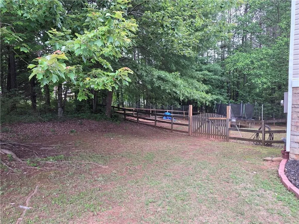 1005 Creek Run Place Temple, GA 30179