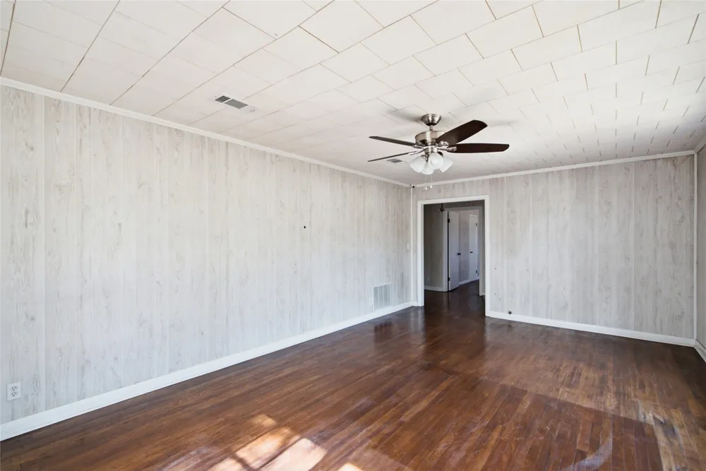 700 E Main Street Hamilton, TX 76531